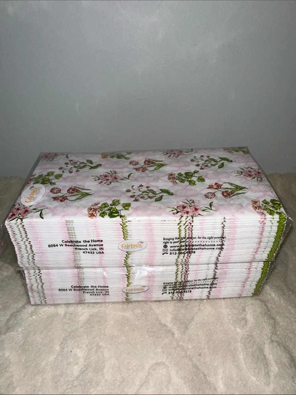 Celebrate THE HOME 32 x 2 pk Garden Bouquet Pink White Green Red Guest Towel